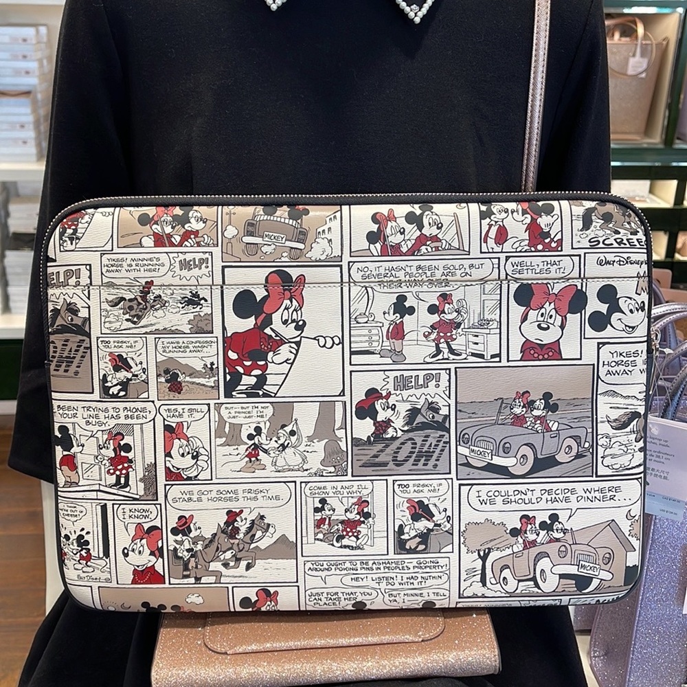 Kate Spade Disney X  Minnie  & Mickey Mouse Comic Universal Laptop Sleeve NWT - Picture 12 of 16
